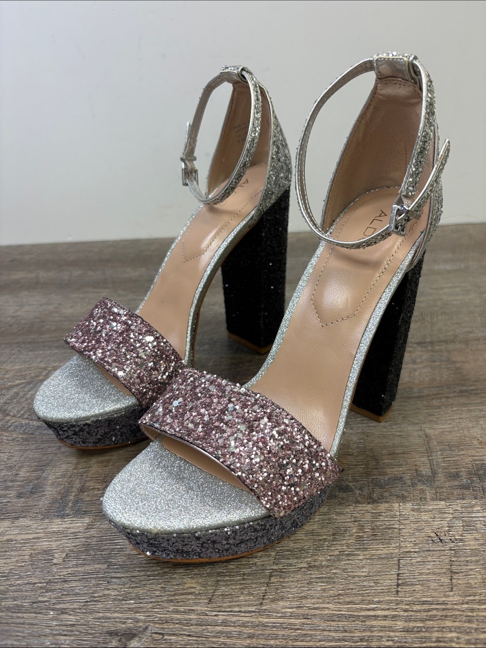 ALDO Glitter Platform Block Heel Sandals – Women’s Size 8.5
